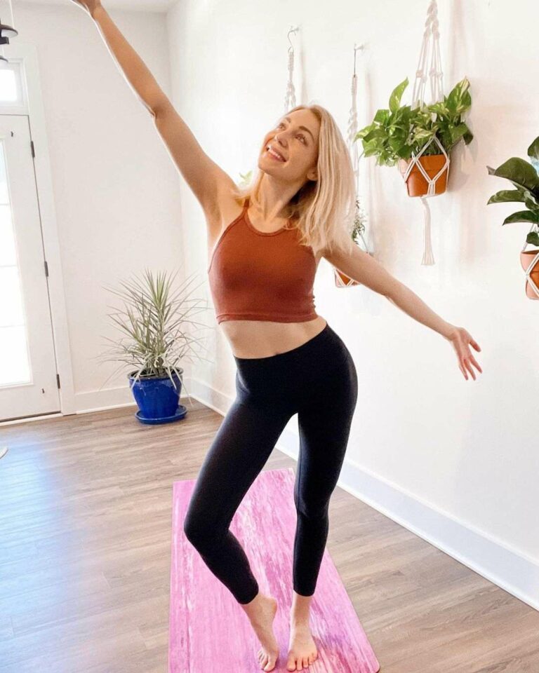 Breanne Hill measurements, bio, height, weight, shoe, and bra size