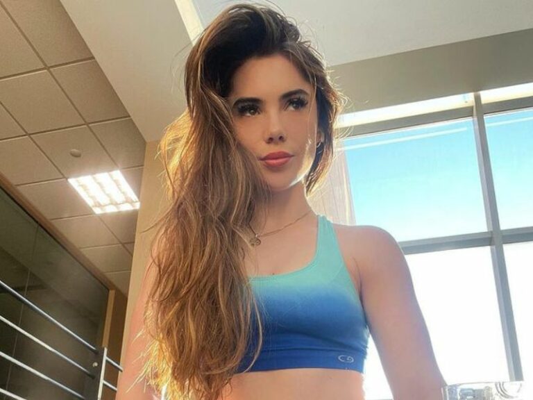 McKayla Maroney measurements, bio, height, weight, shoe and bra size