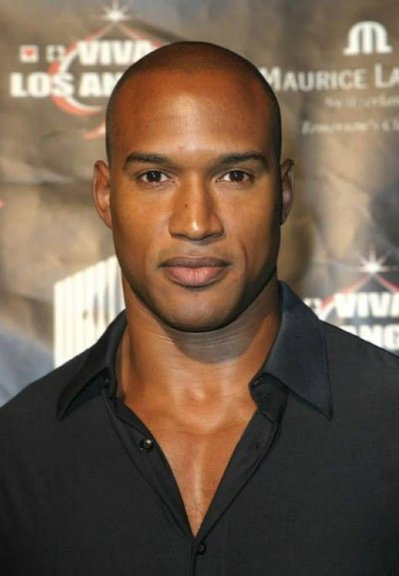 Henry Simmons