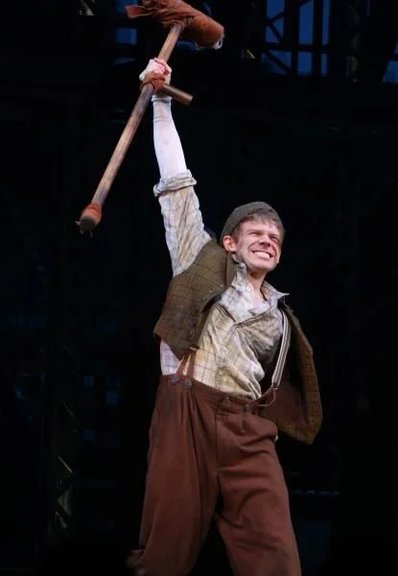 Andrew Keenan-Bolger