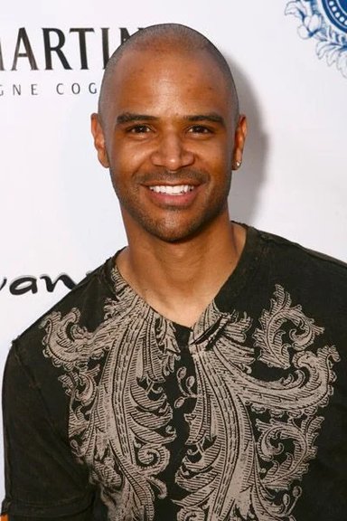 Dondre Whitfield