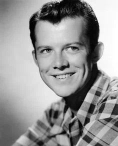 Lon McCallister