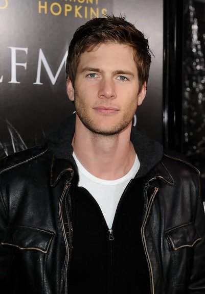 Ryan McPartlin
