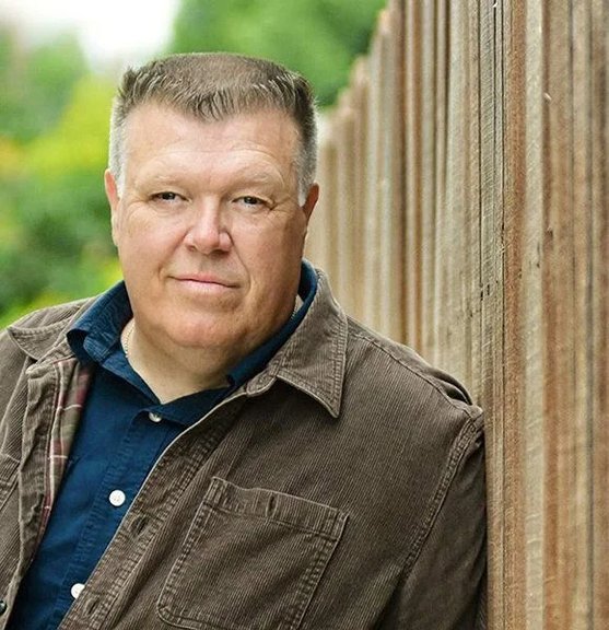 Joel McKinnon Miller