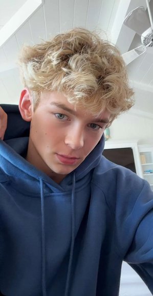 Lee Roberts
