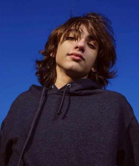 Azhy Robertson