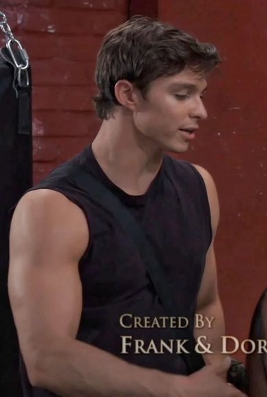 Ken Marino